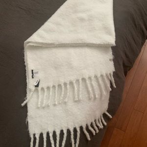 Scarf banana republic